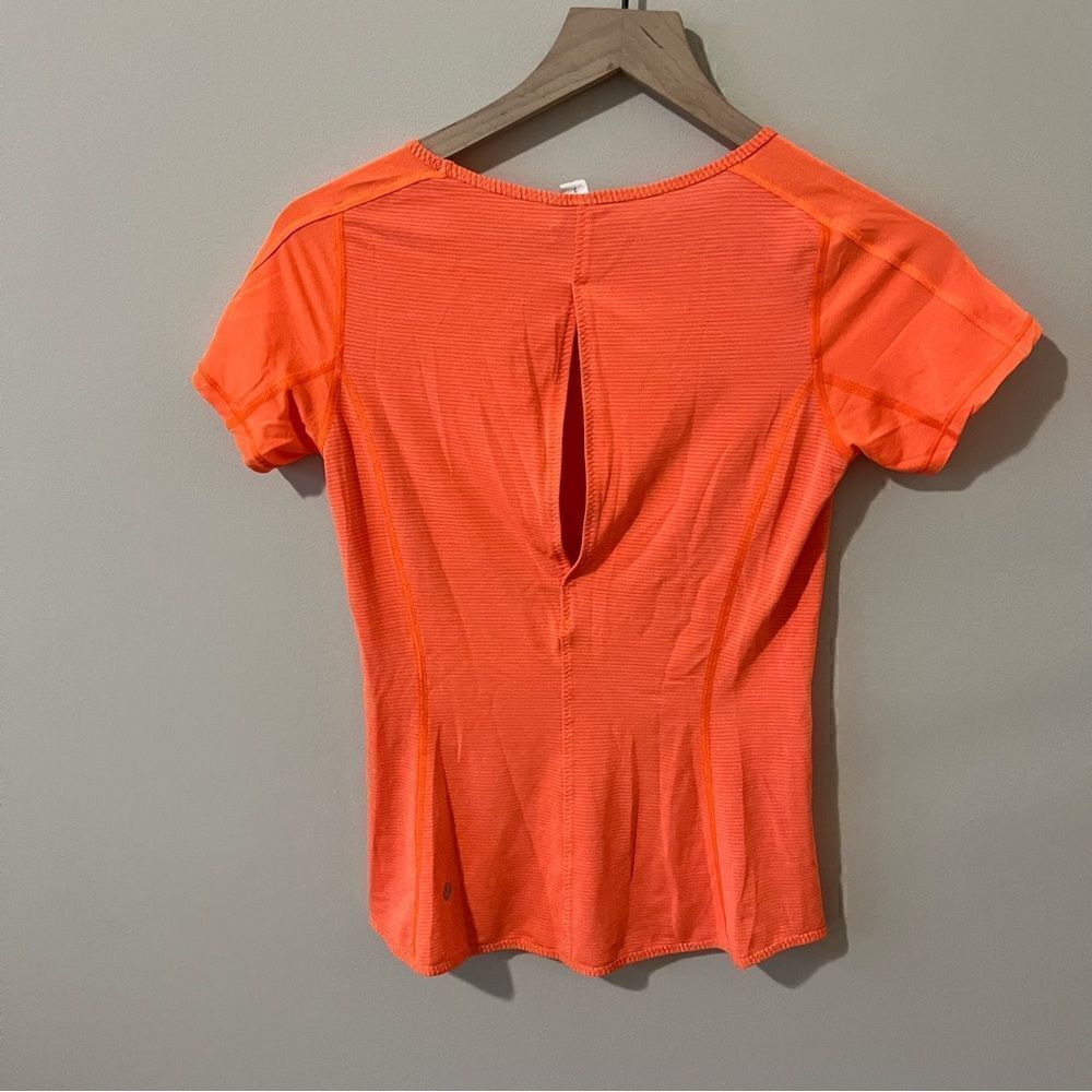 Lululemon Run: Fast Track Short Sleeve - Picture 10 of 12